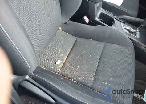 2018 Toyota Rav4 Xle z USA, uszkodzony, nr VIN JTMRFREV9JD226773